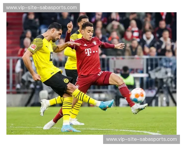 永恒之城的意志对垒巴伐利亚重炮：罗马vs拜仁，足球版“冰与火之歌”的宿命交织