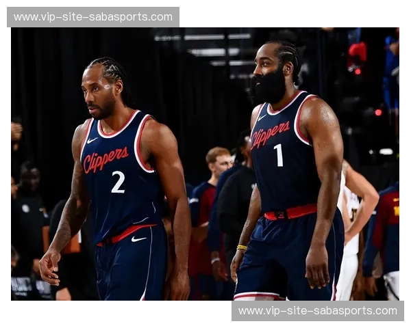 巅峰对垒与宿命重逢：深度复盘快船vs火箭的篮球艺术盛宴